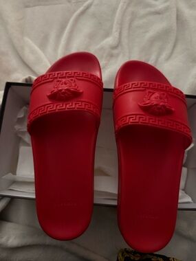 Red men's Slide Sandals with Embossed Medallion